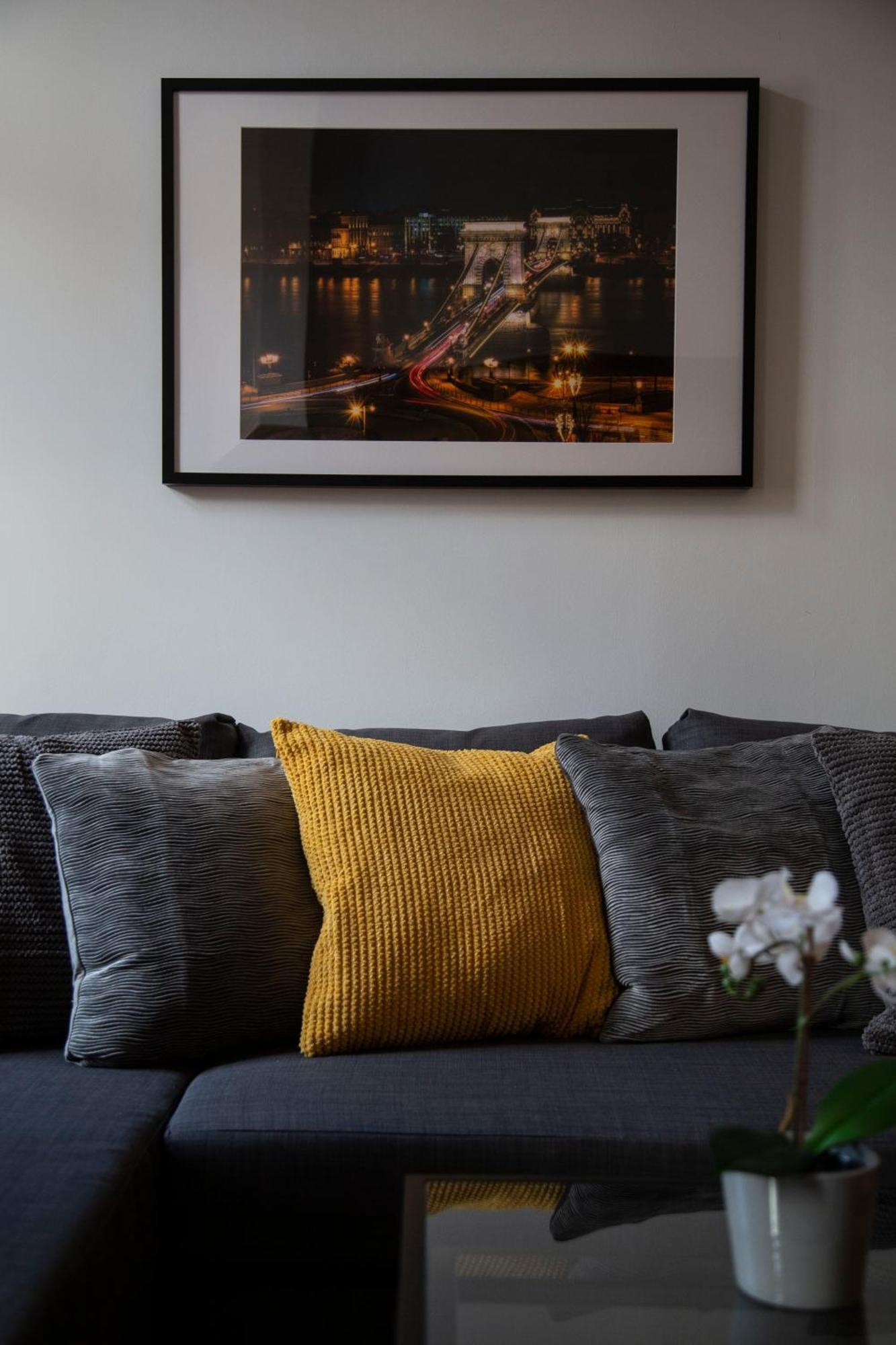 Downtown Cozy Home In The Gozsdu Garden Budapesta Exterior foto